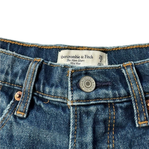 Abercrombie & Fitch Women's The Mom Short Mid Rise Size 26/2 - Picture 3 of 6